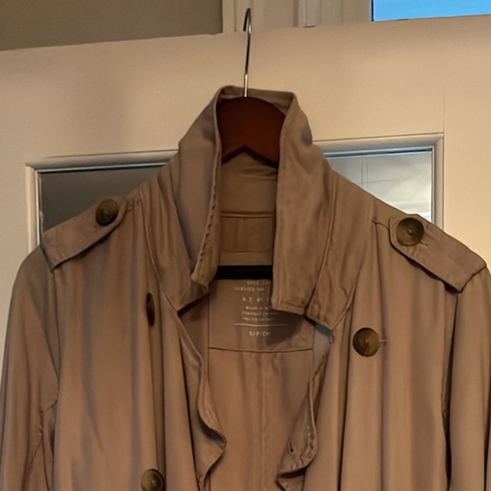 American Eagle Outfitters Long Tan Trench Coat timeless - Picture 7 of 8